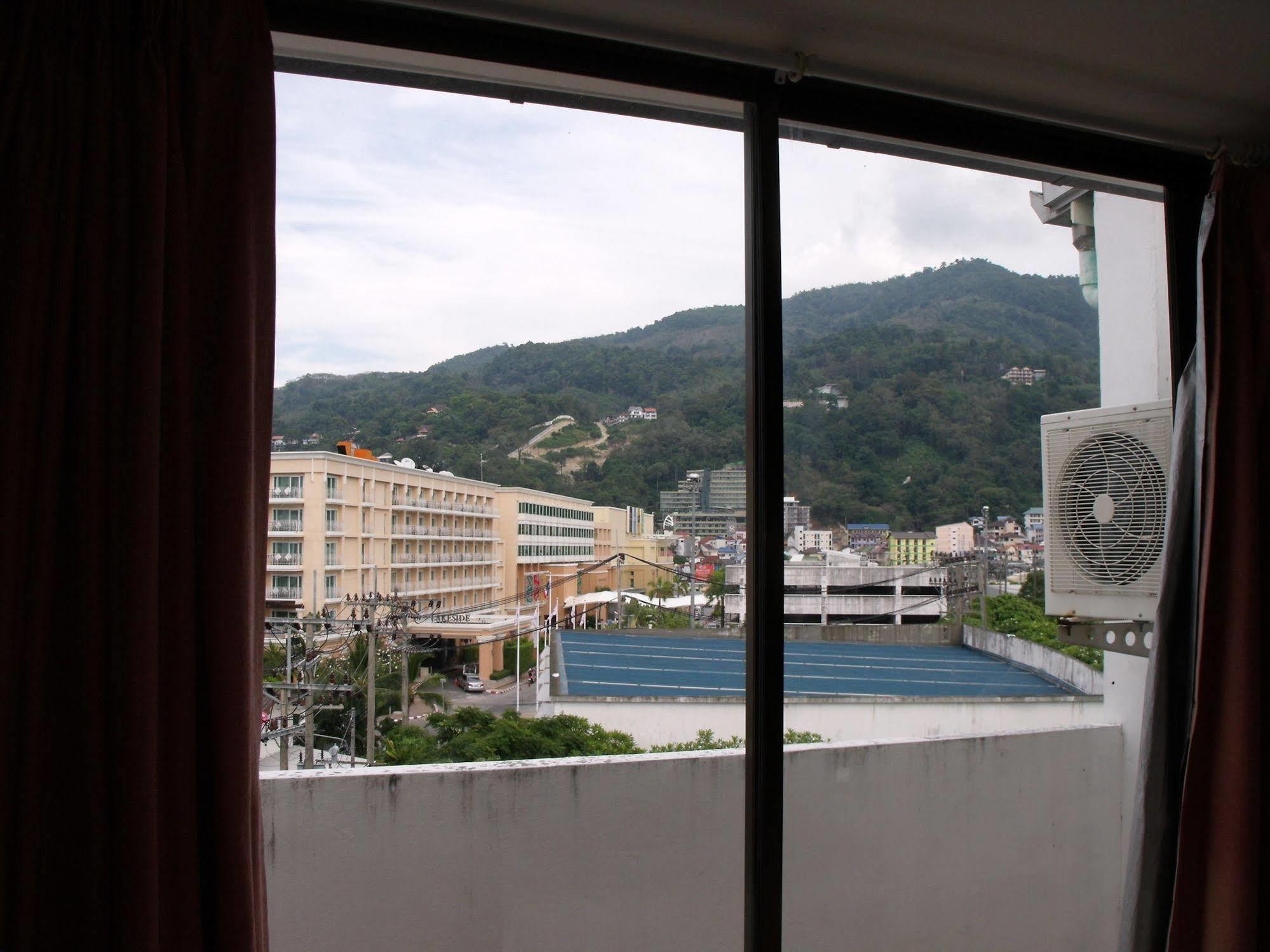 Bgw Phuket Hostel Patong Buitenkant foto