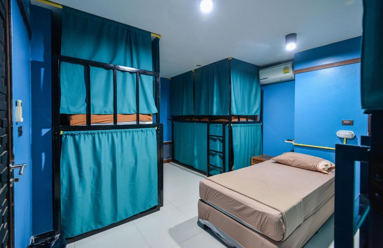 Bgw Phuket Hostel Patong Buitenkant foto