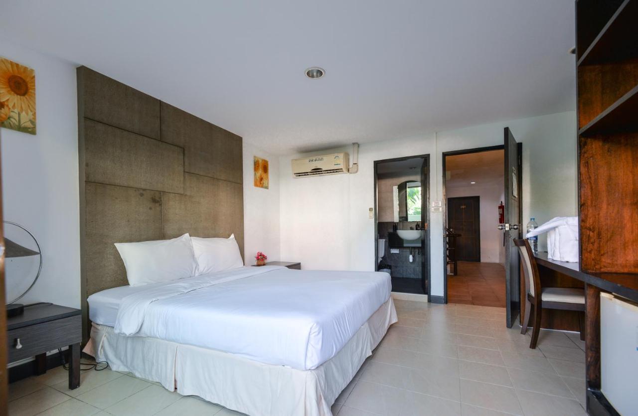 Bgw Phuket Hostel Patong Buitenkant foto